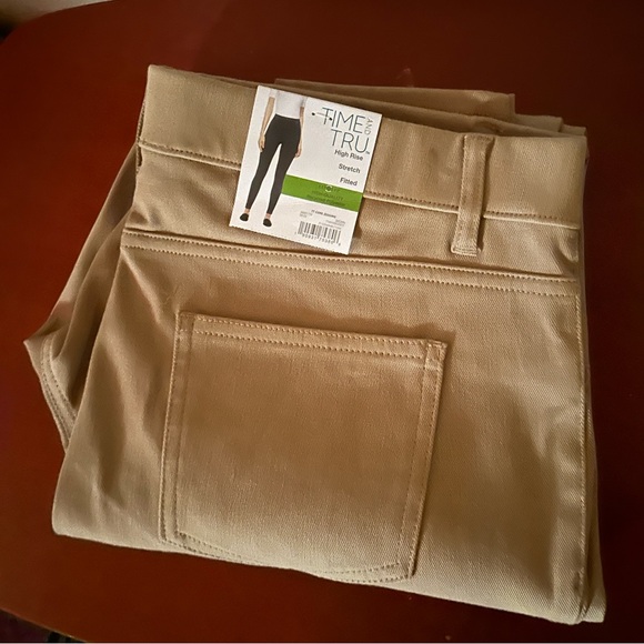 Denim - Women’s Time Tru High Rise Stretch Fitted Jeans 👖 Brand New